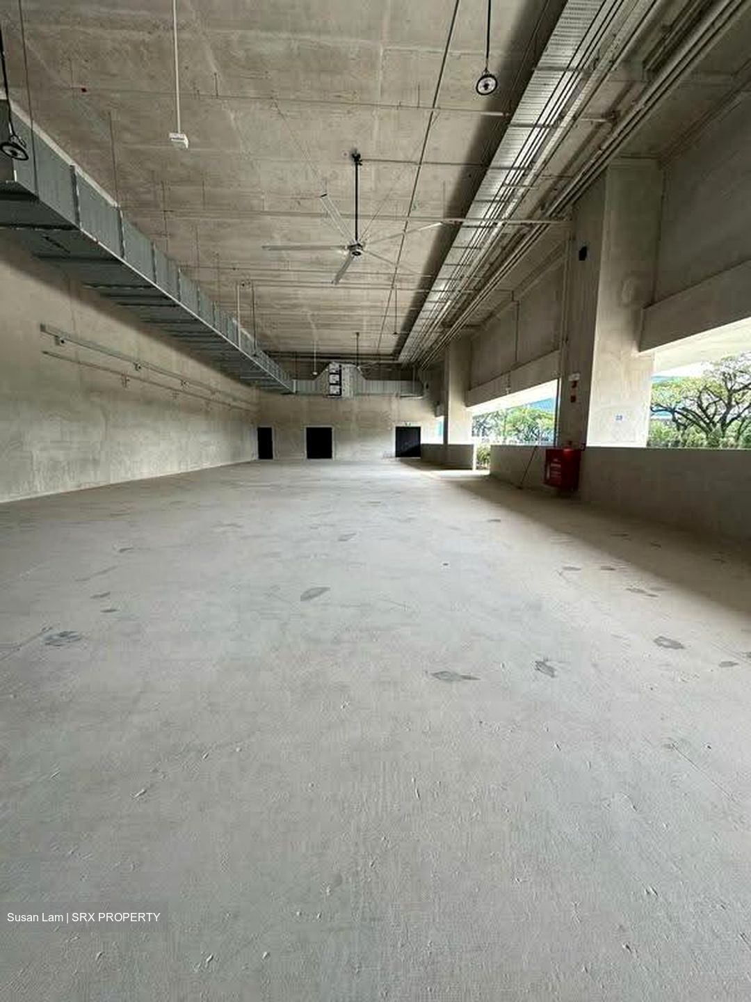 Tuas Road (D22), Retail #627426341